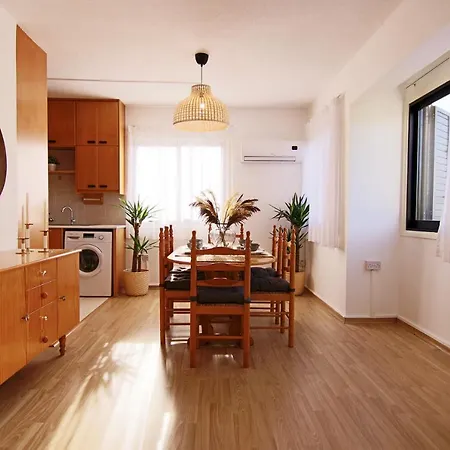 아파트 Phaedrus Living Luxury Flat Sea View 9